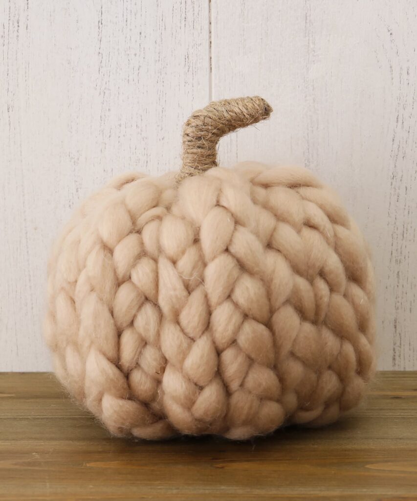 【HALLOWEEN】毛糸のかぼちゃ（ベージュ）商品画像