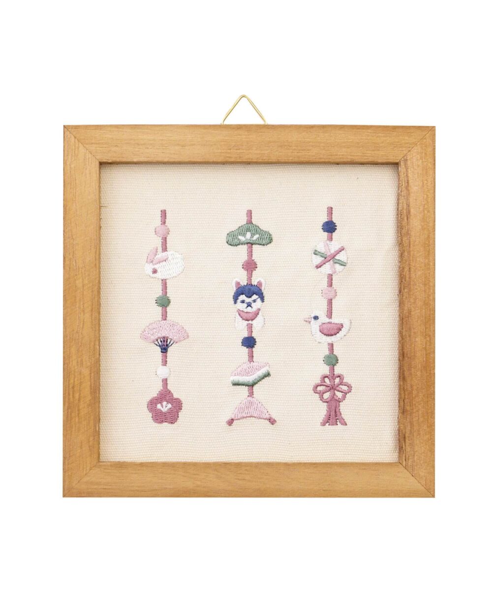 吊るし飾り刺繍パネル 商品画像