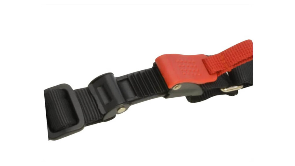 LEAD(リード工業)SERIO RE-41のワンタッチバックル